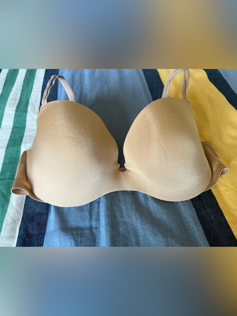 Victoria's Secret Very Sexy Padded Nude Bra - Light Beige